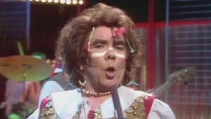 The Two Ronnies: 9×5